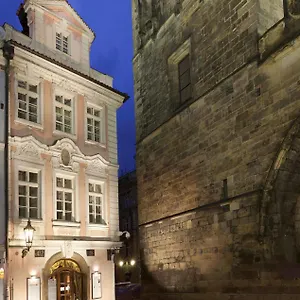 Pod Vezi Hotel Praag