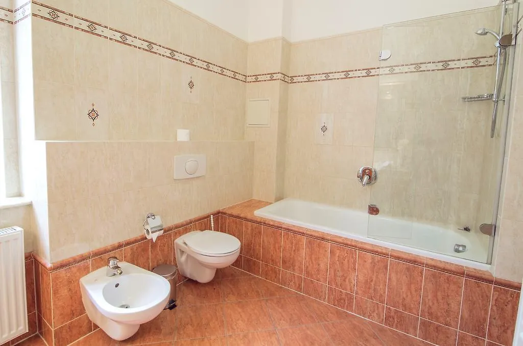 קרלובי וארי Hotel Ontario 3*, קרלובי וארי